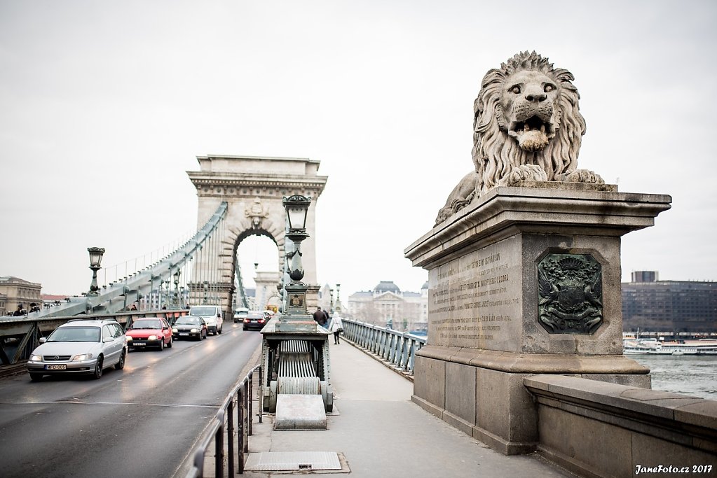Budapešť