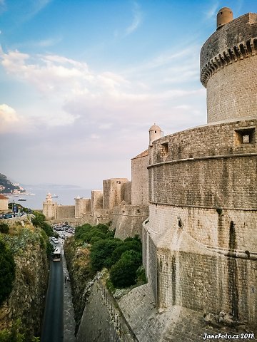 IMG-20180808-193958.jpg